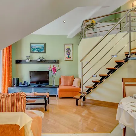 Διαμέρισμα Natali Omiš