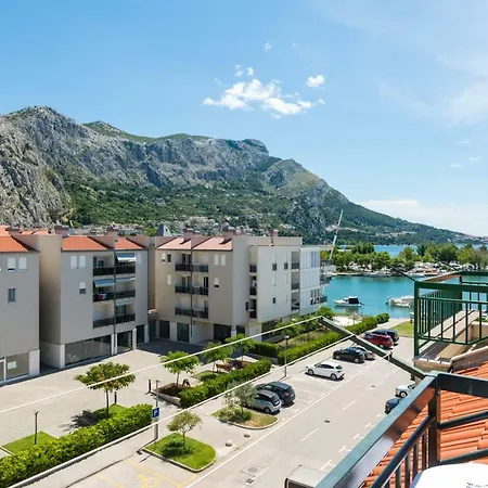 Natali Apartman *