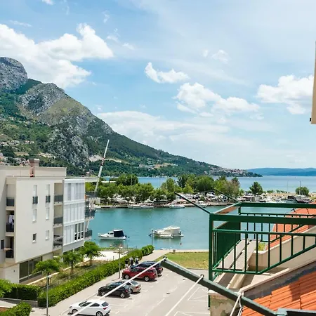 Appartement Natali Omiš